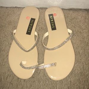 sandles from she in.